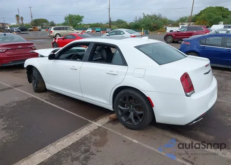 2022 Chrysler 300 S из США, поврежденный, VIN 2C3CCABGXNH170698
